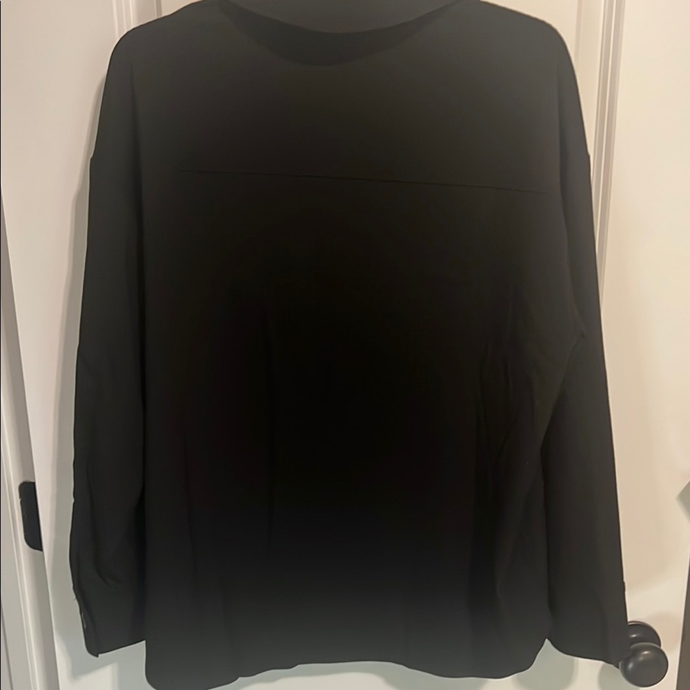 Abercrombie & Fitch Classic Black Button Down - Picture 6 of 6